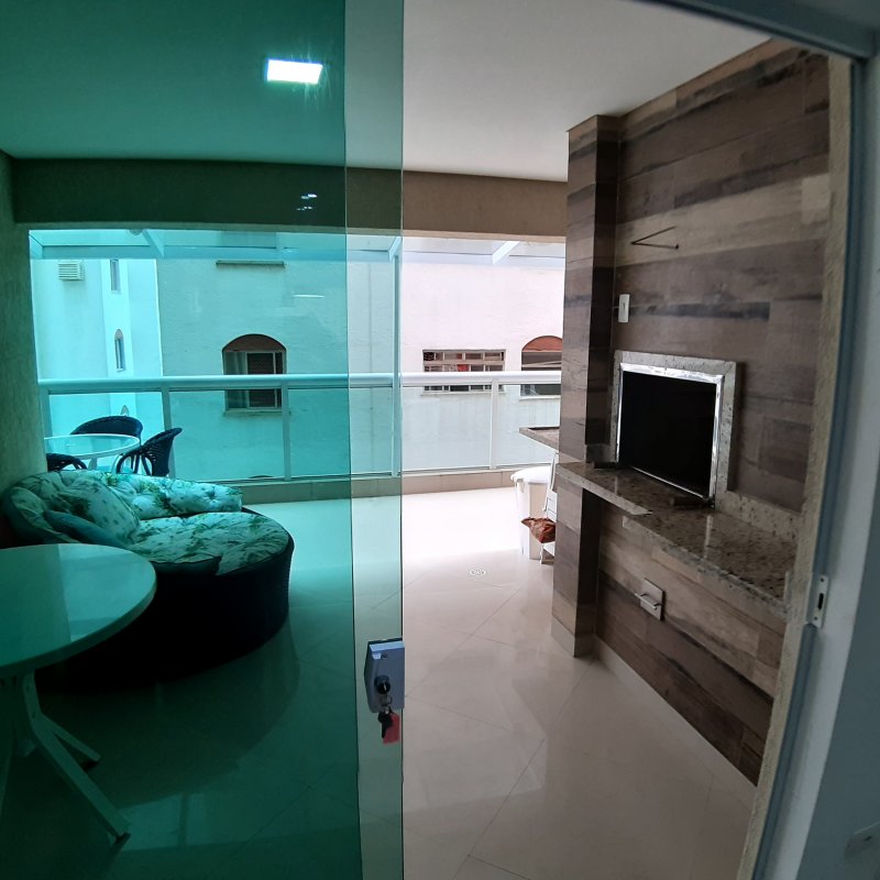 Apartamento Alto Padrão - Venda - Pitangueiras - Guarujá - SP