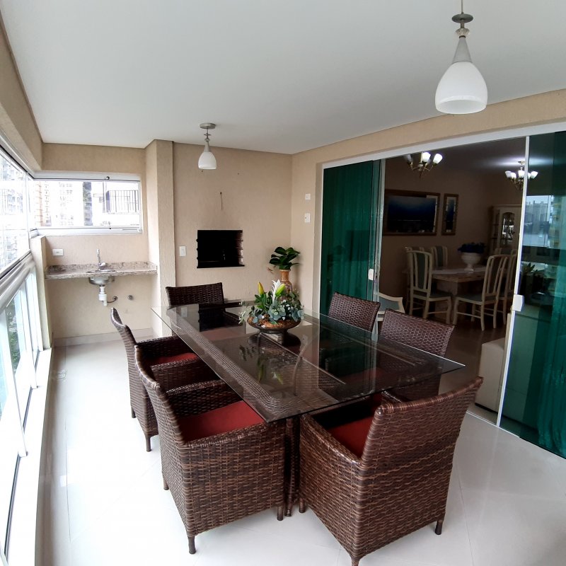 Apartamento Alto Padrão - Venda - Pitangueiras - Guarujá - SP