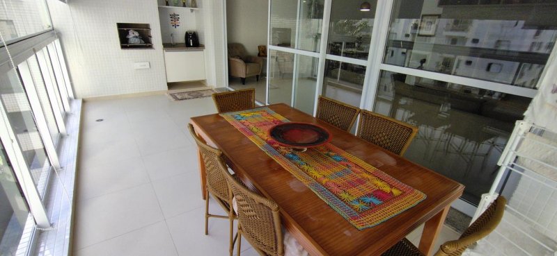 Apartamento Alto Padrão - Venda - Pitangueiras - Guarujá - SP